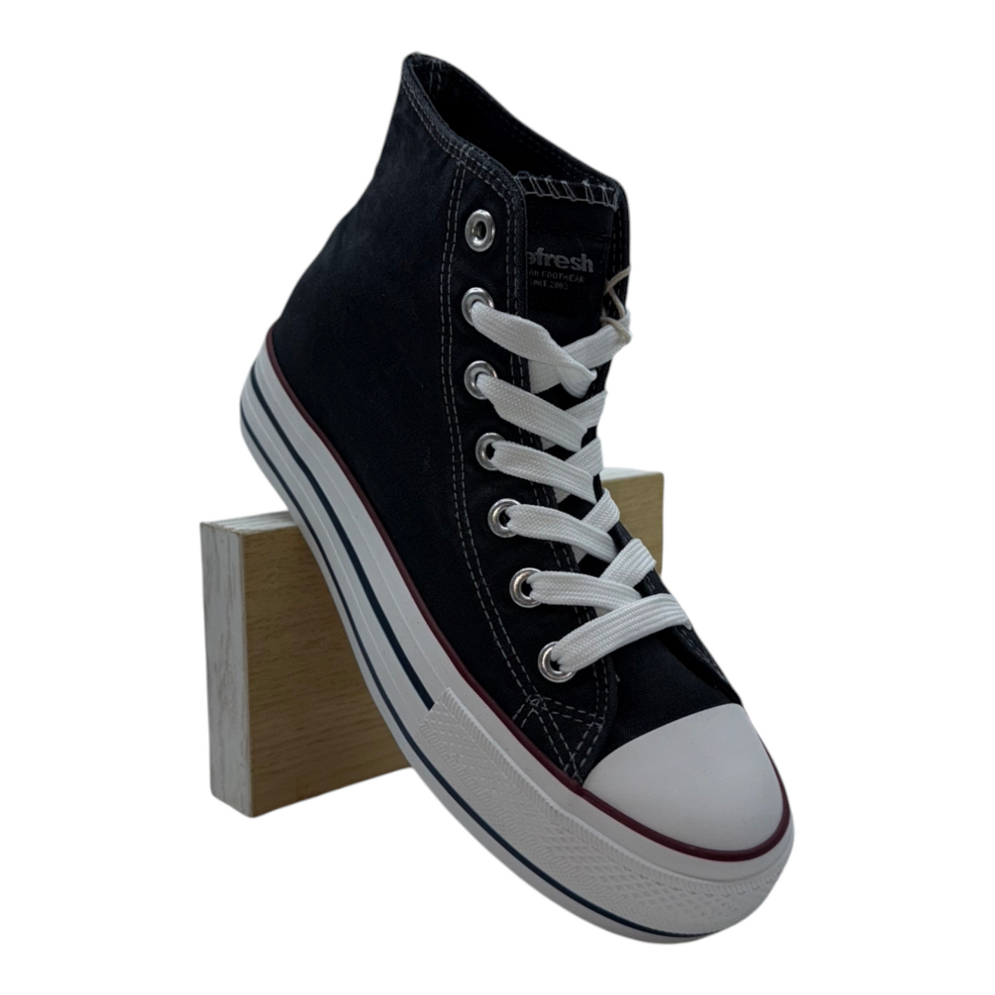 Zapatillas Altas de Lona Negra con Plataforma y Suela Rayada - Estilo Urbano y Versátil