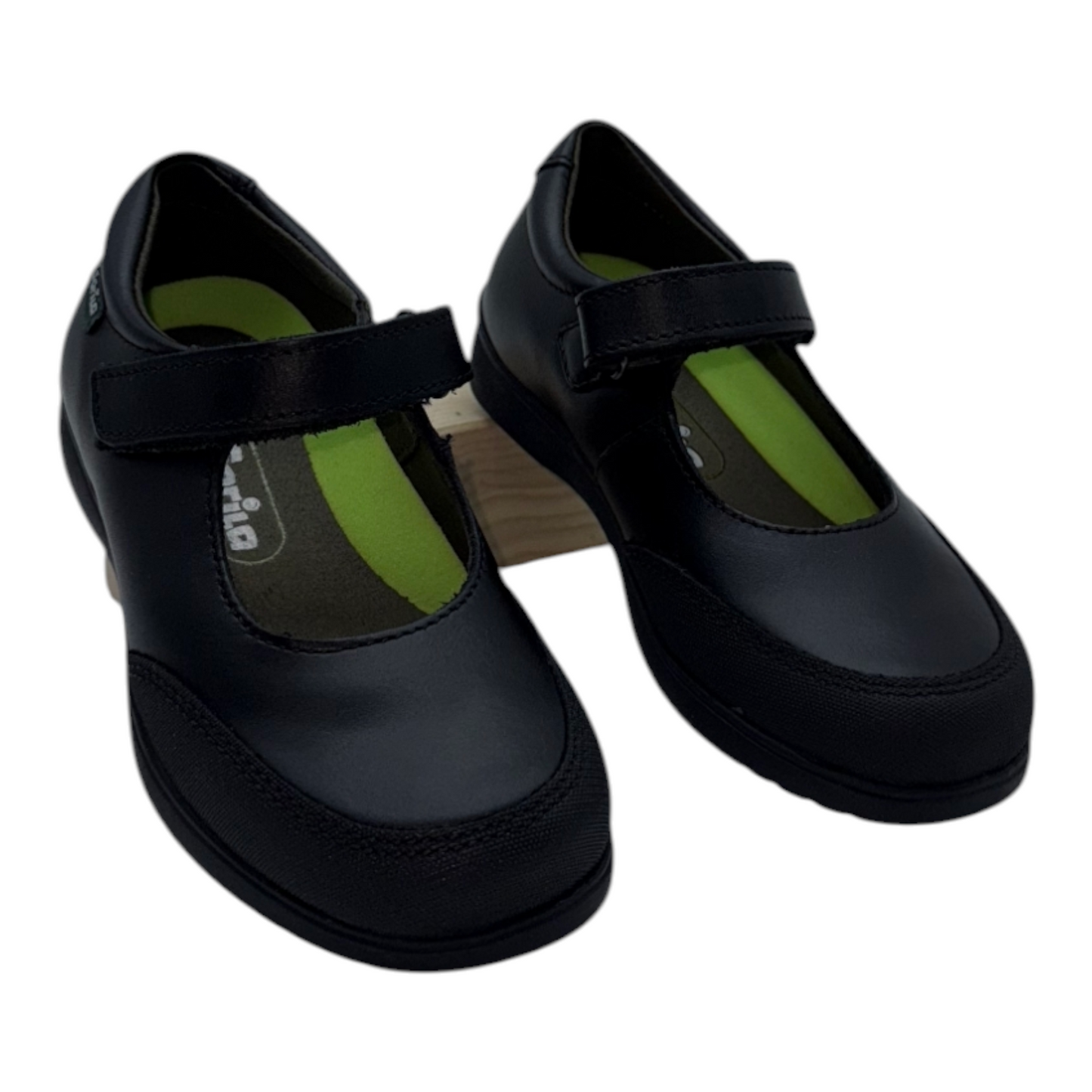 Zapato Colegial Gorila de Piel Genuina Negra con Velcro - Confort y Resistencia para el Día a Día