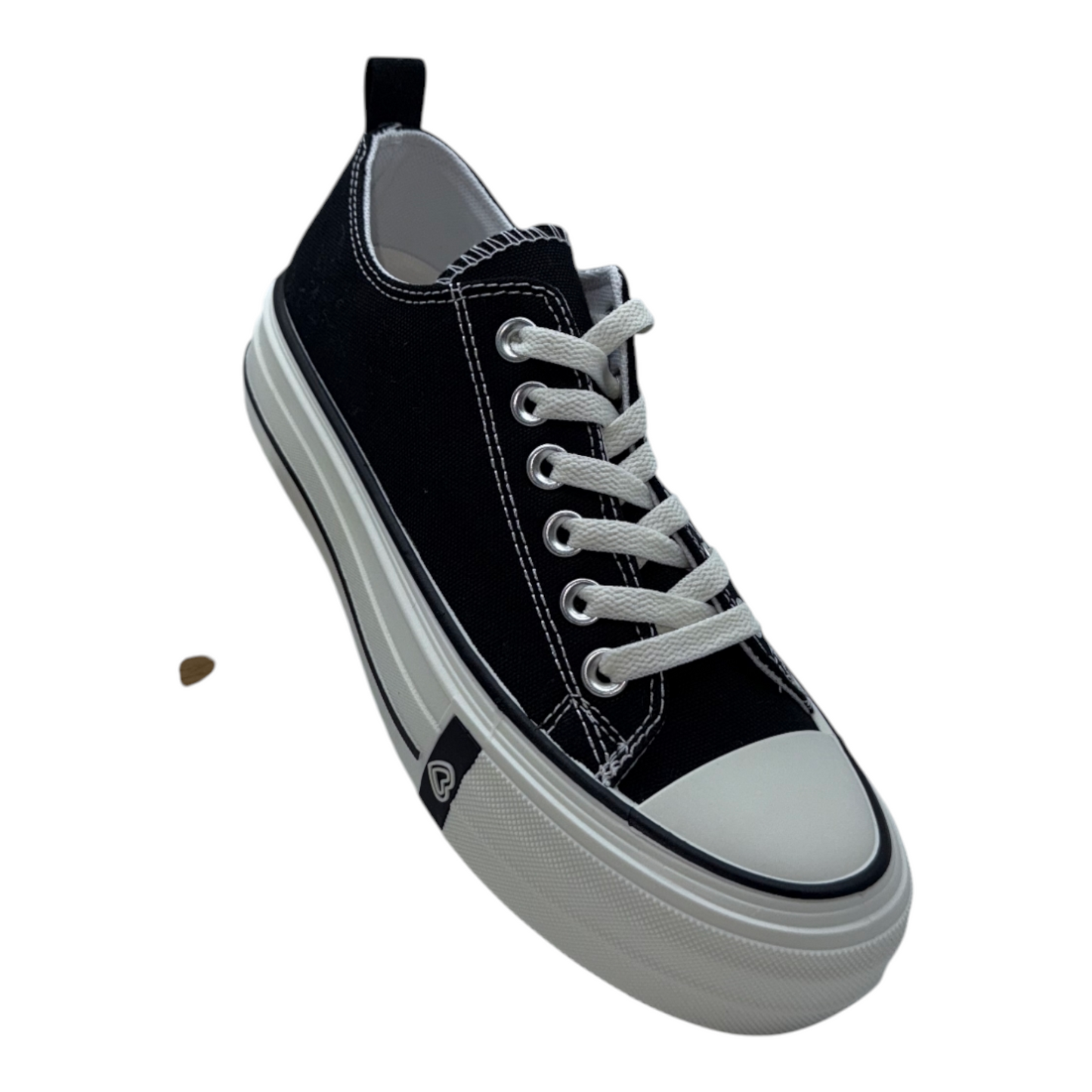 Zapatillas de Lona Negras con Plataforma Extragrande y Suela Blanca - Estilo Urbano y Moderno
