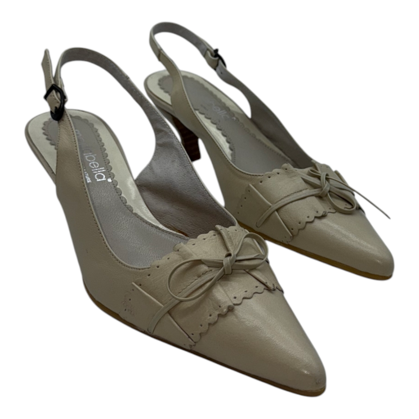 Zapatos Slingback Elegancia Clásica con Lazo Decorativo - Beige Atemporal